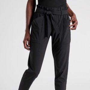 Athleta Skyline Pant I